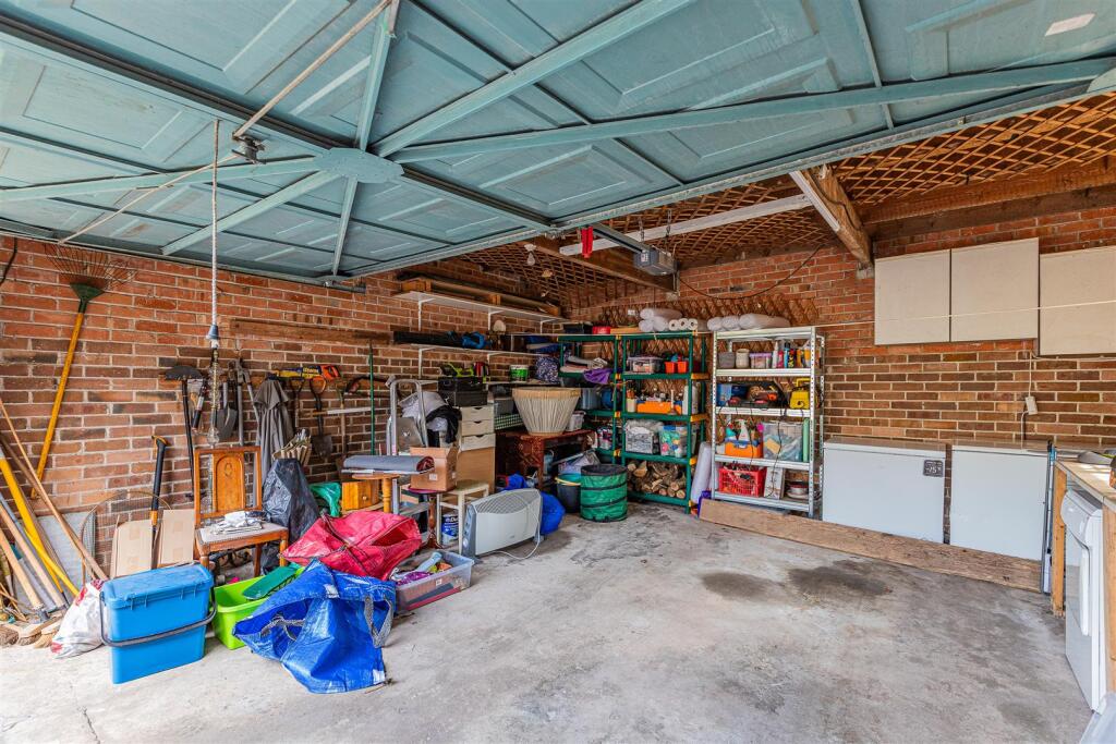 Hollybush Road 38-16.jpg