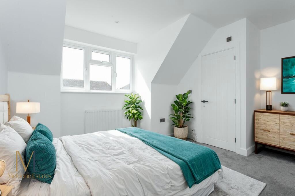 Staged_Bedroom_3