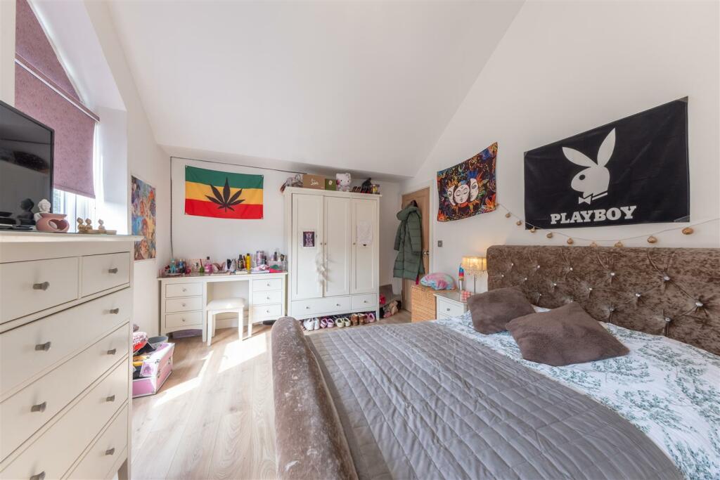 127a Crewe Road-034.jpg