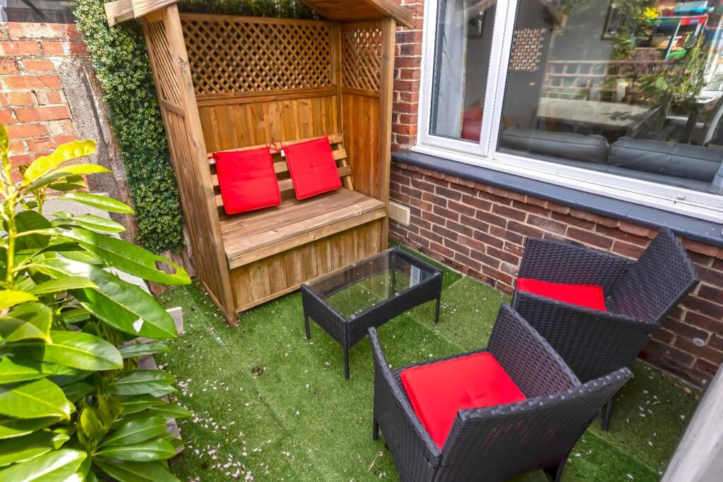 Drove Crescent_8.jpg