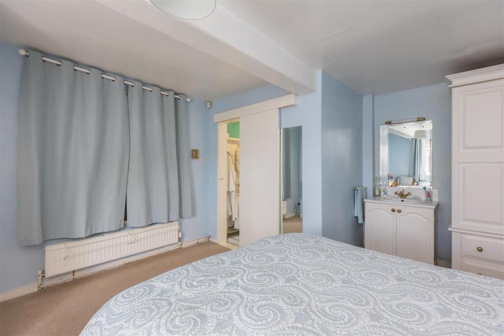 Church Lane 2 Bedroom 2-3.jpg