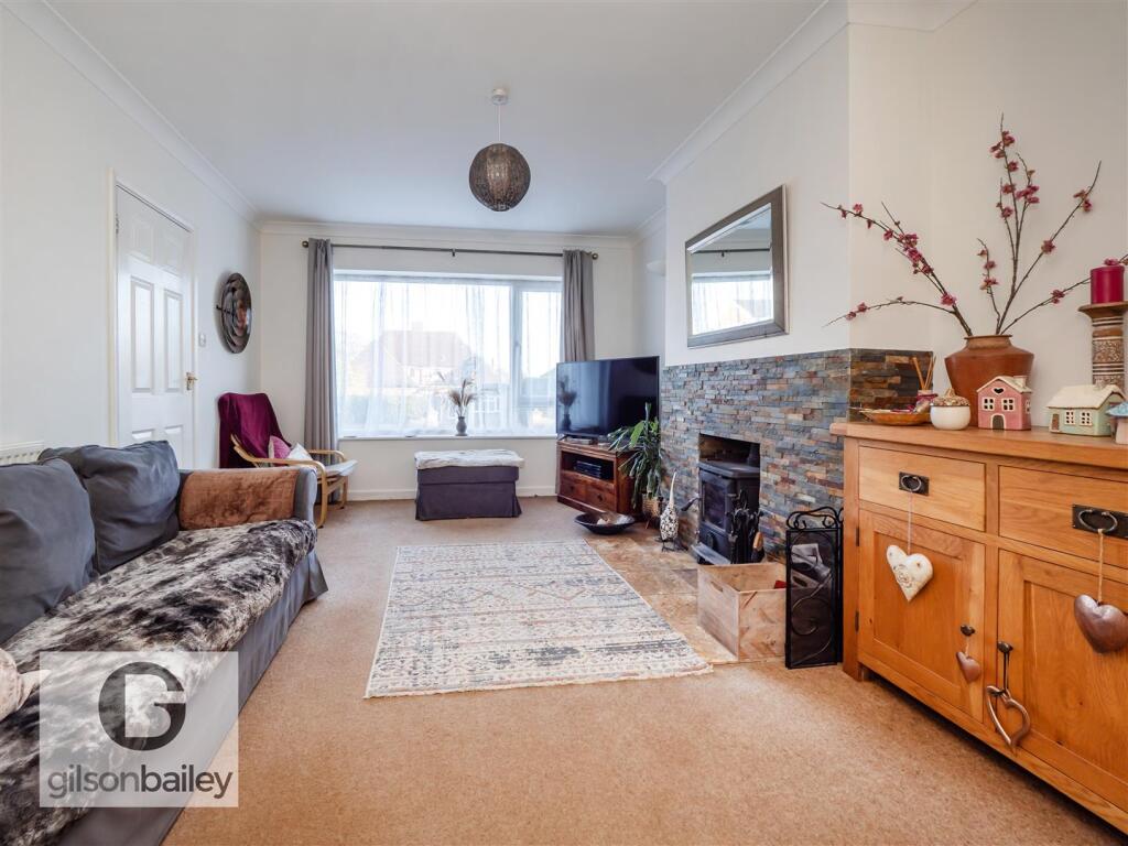 203SpixworthRoad-49.jpg