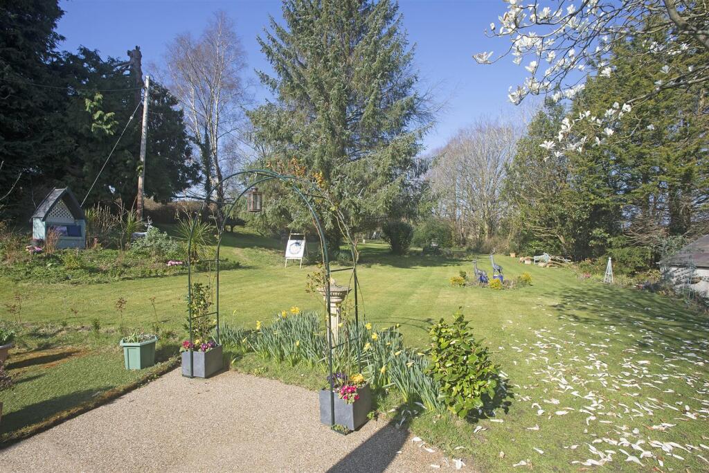 26A69A7321 - Copy.JPG