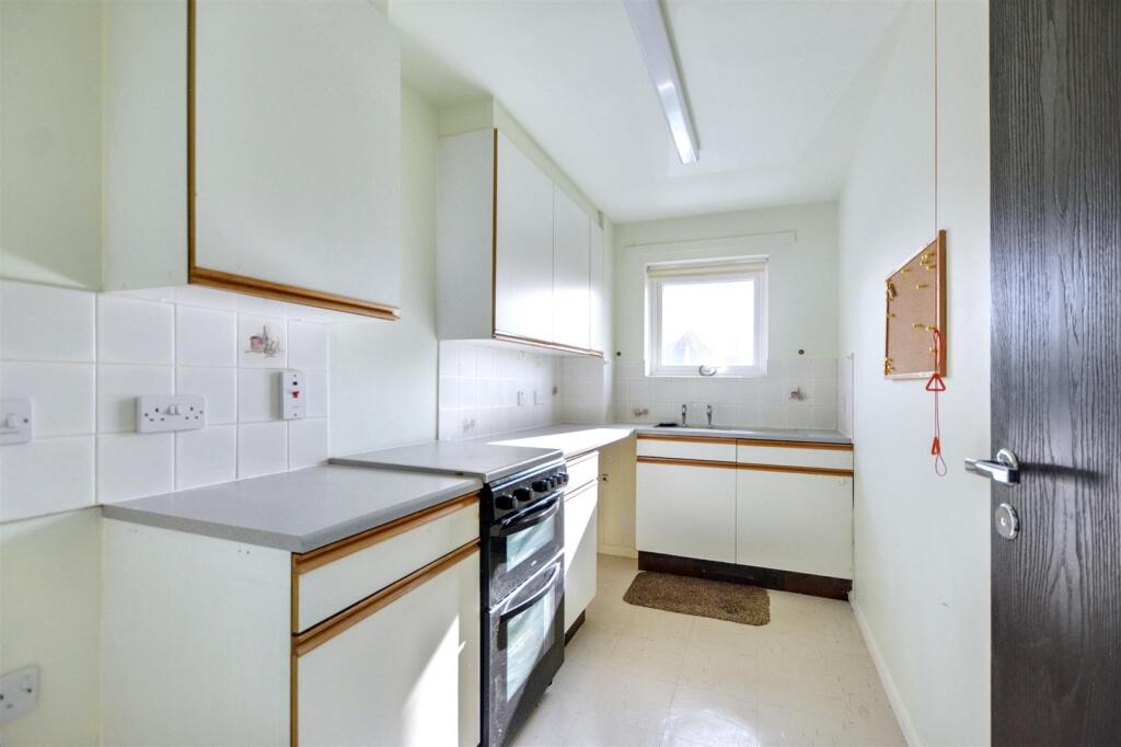 Kitchen_1.jpeg