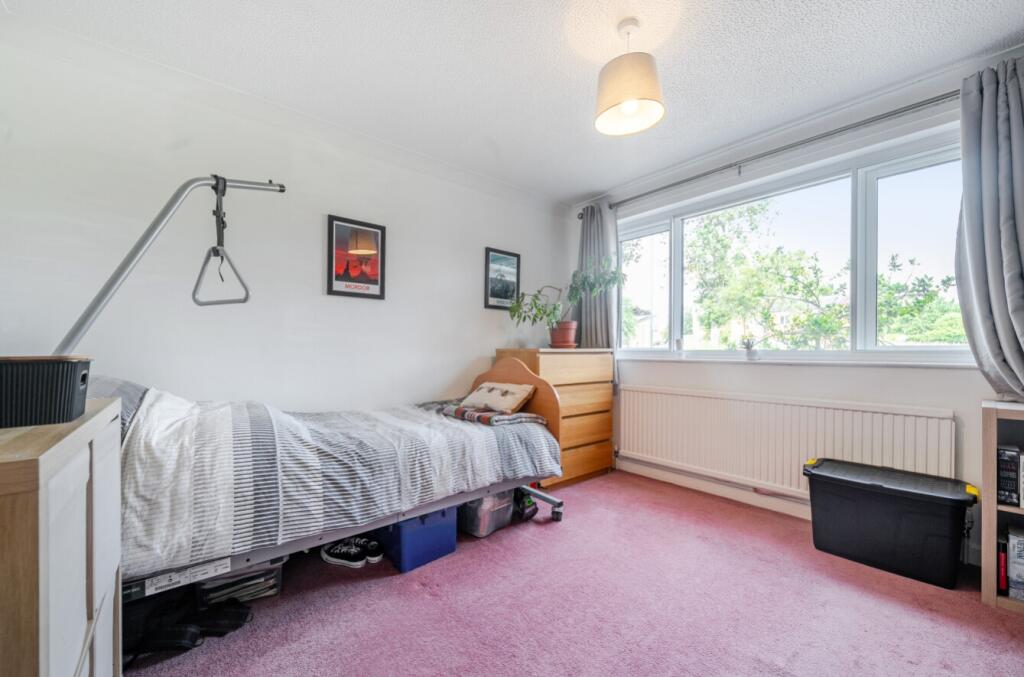 1306224-7-684c377b406c2