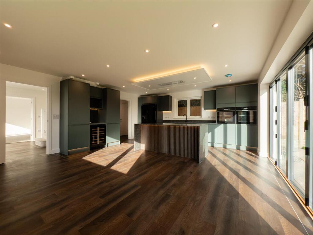 Kitchen/Family Room