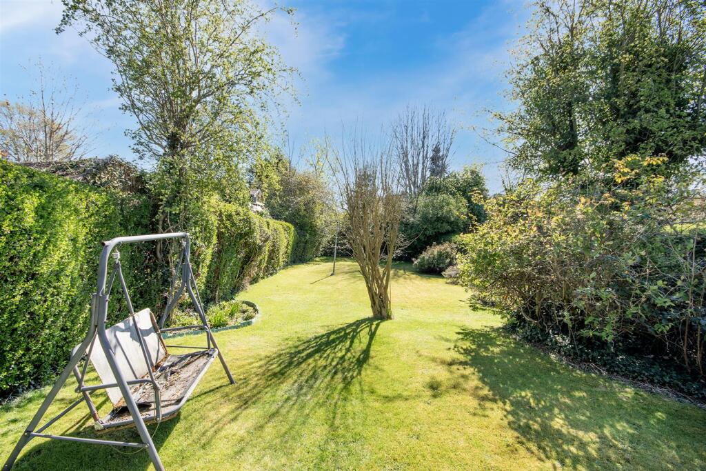 DSC_8341 copy_outdoor.jpg