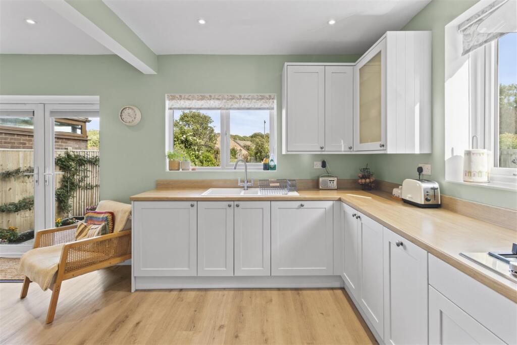 kitchen #2.jpg