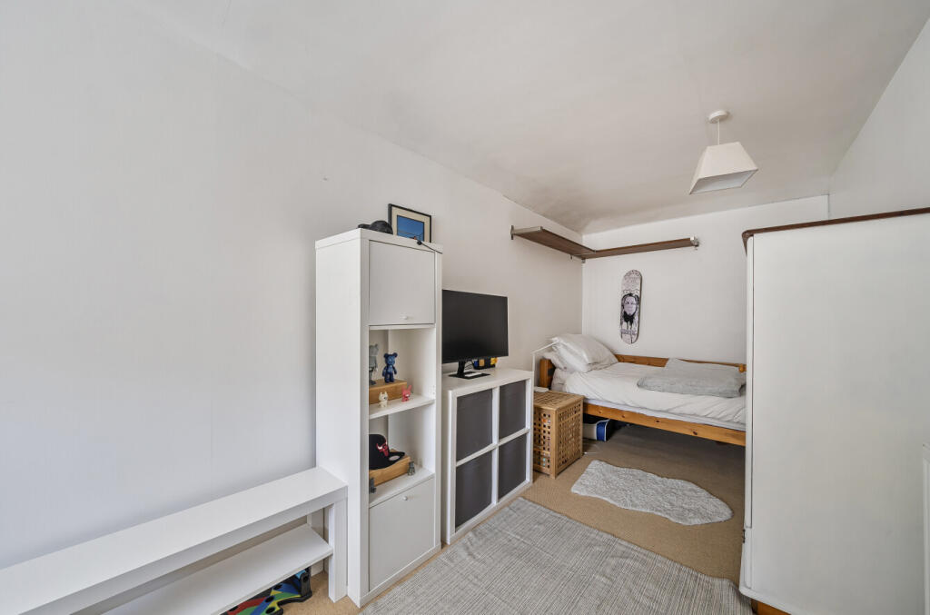 1293978-44-68272d...