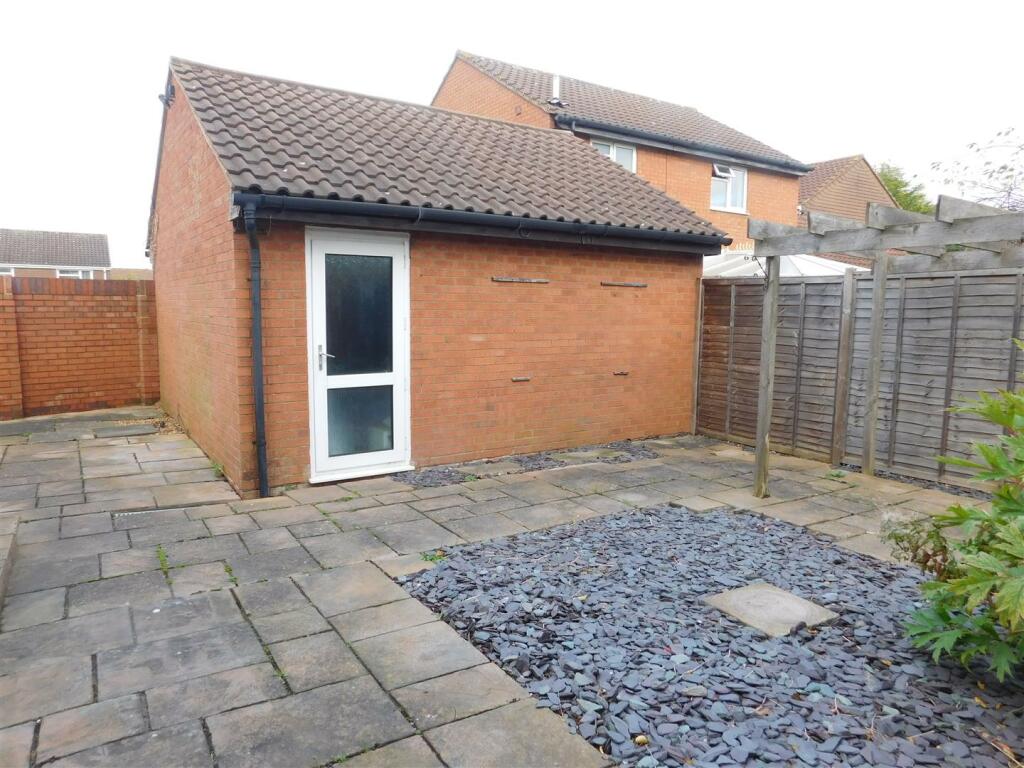 7 Banbury rear 2.JPG