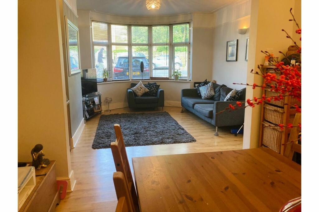 Living / Dining Room