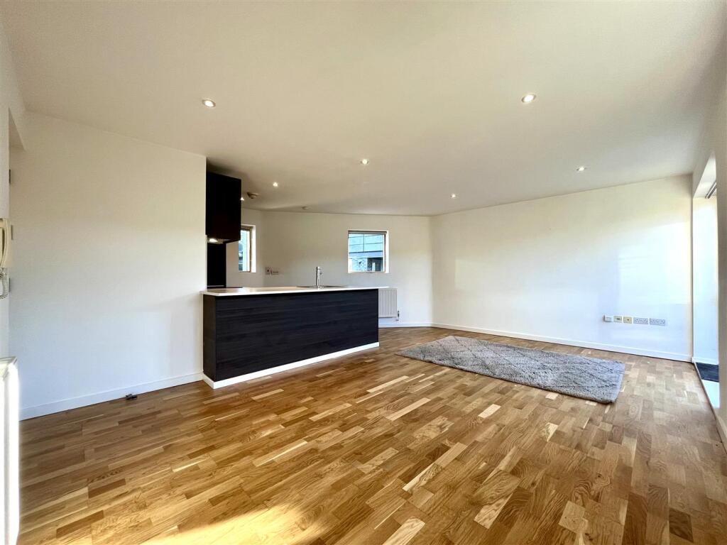 Living Area Aspect 3