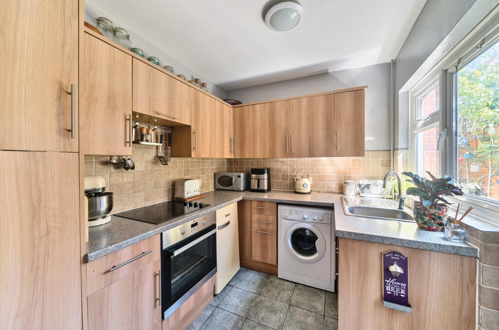 1313514-22-6852b2...