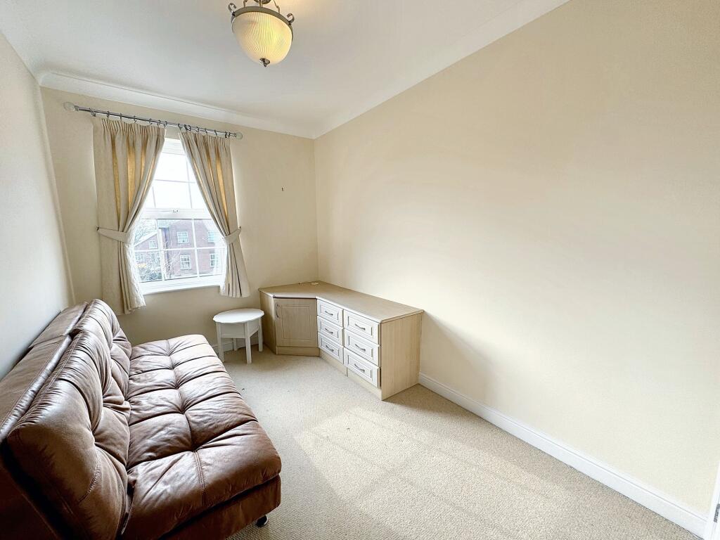 Bedroom Two/Snug