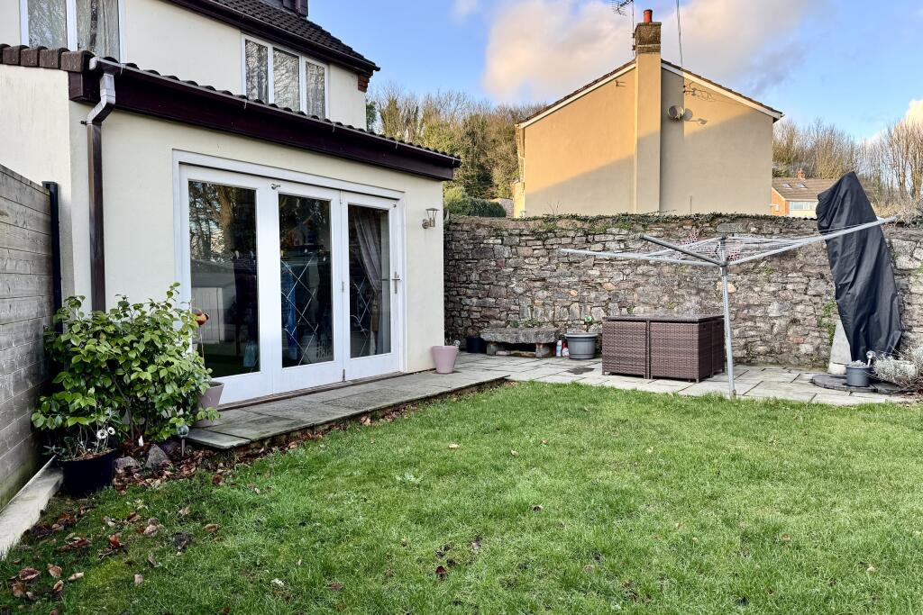 Rear Enclosed Garden