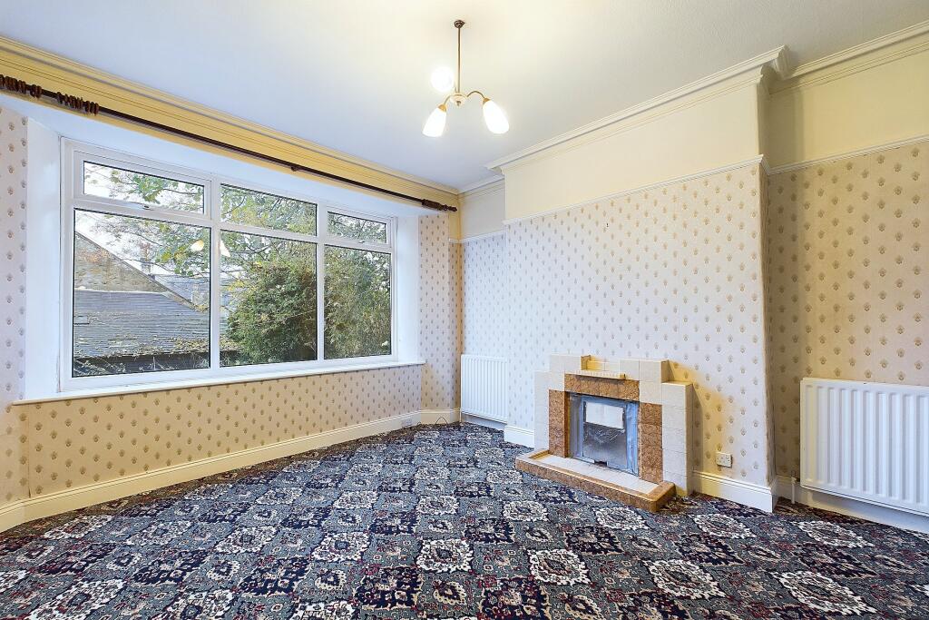 CAM04201G0-PR0030-STILL007