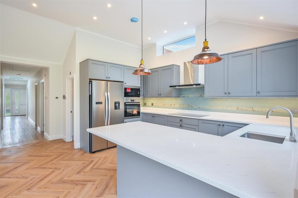 WEST STREET EWELL,  (17).jpg