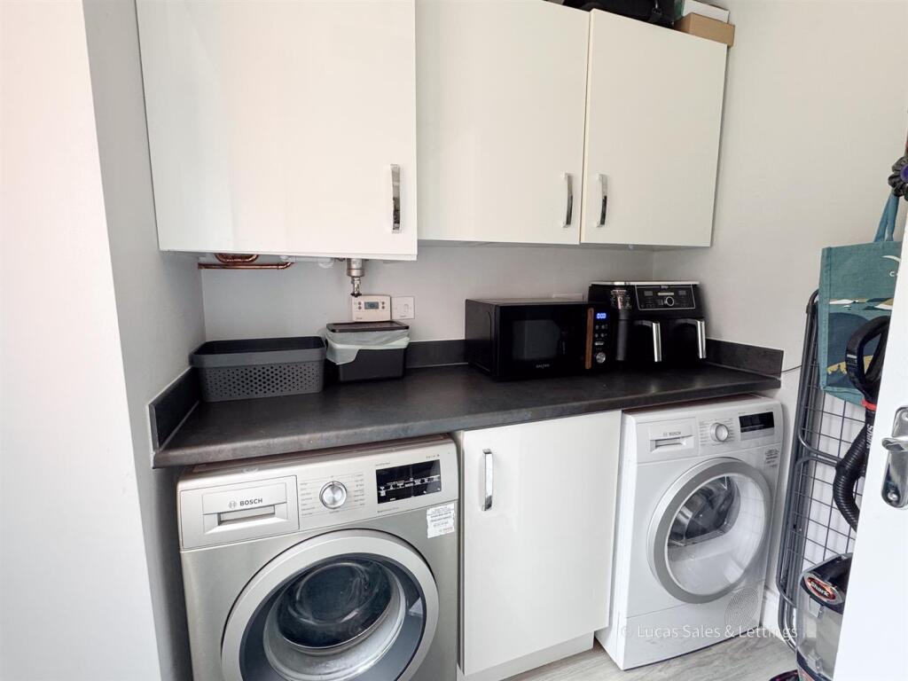 13 Sulgrave St Barton Seagrave-07.jpg