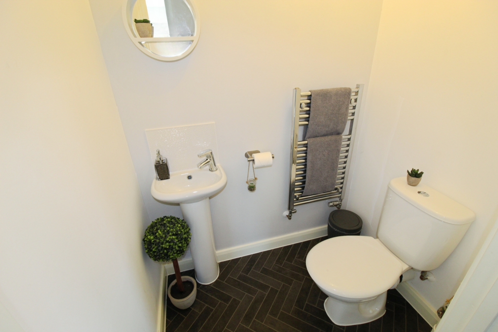 Ground floor wc