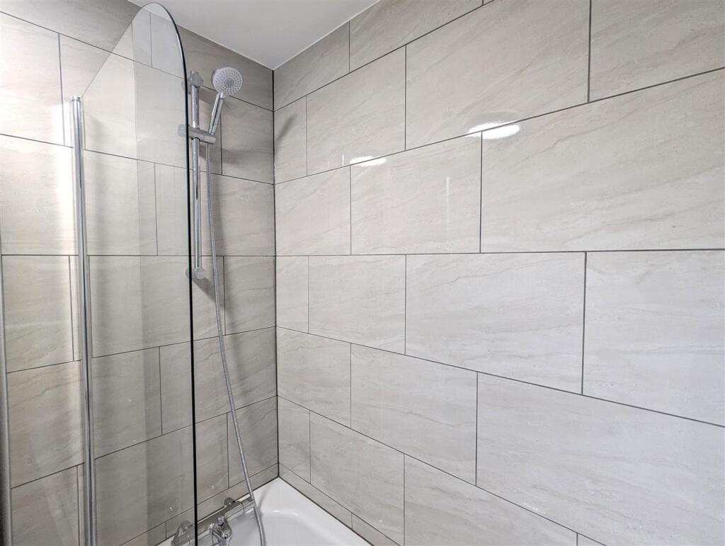 Bathroom - Shower