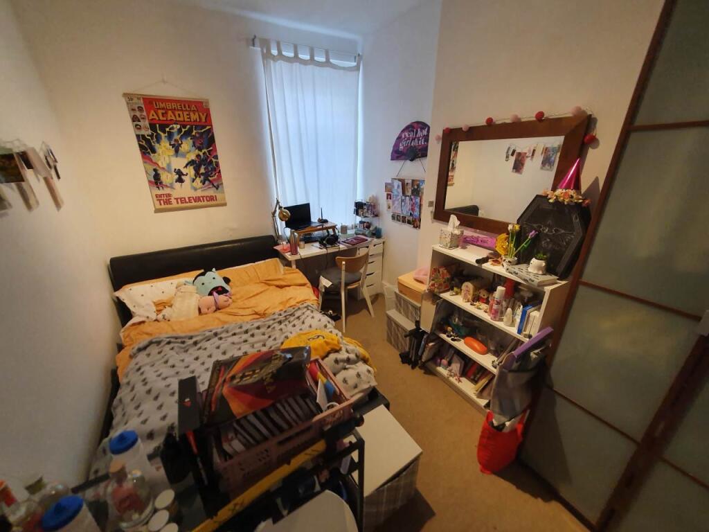 First floor middle b