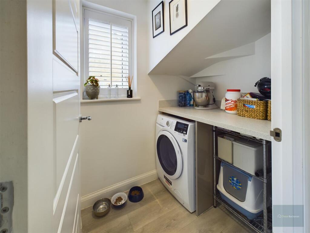 CAM02558G0-PR0203-ST