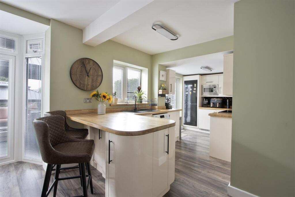 Open Plan Dining Kitchen
