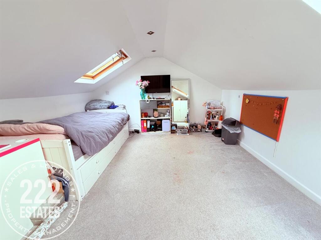 PHOTO-2025-03-14-18-52-55 (8).jpg