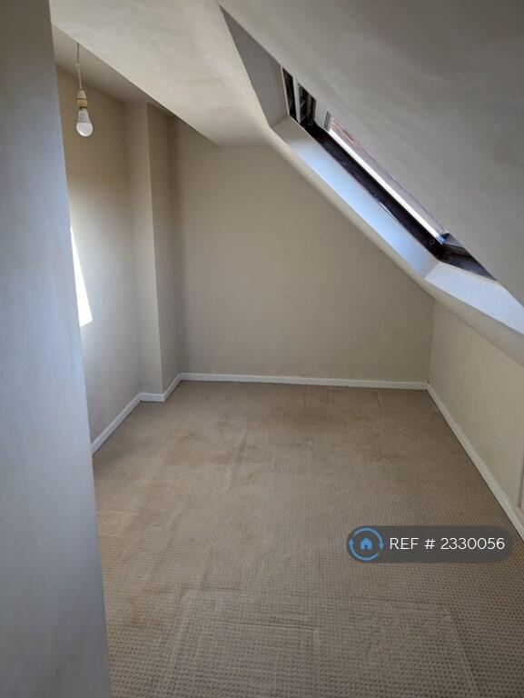 Loft Room/Bedroom 3