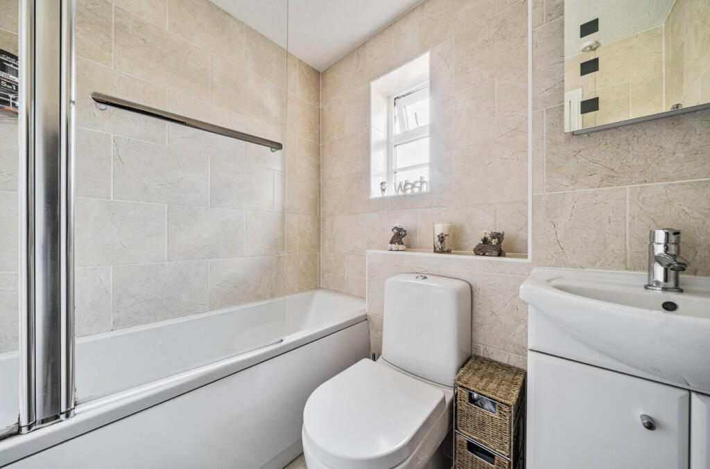 1320296-13-686ce8...