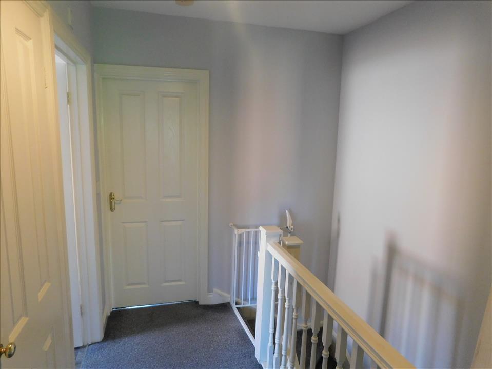 FIRST FLOOR LANDING