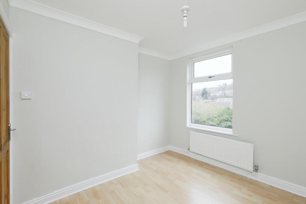BEDROOM NO.2