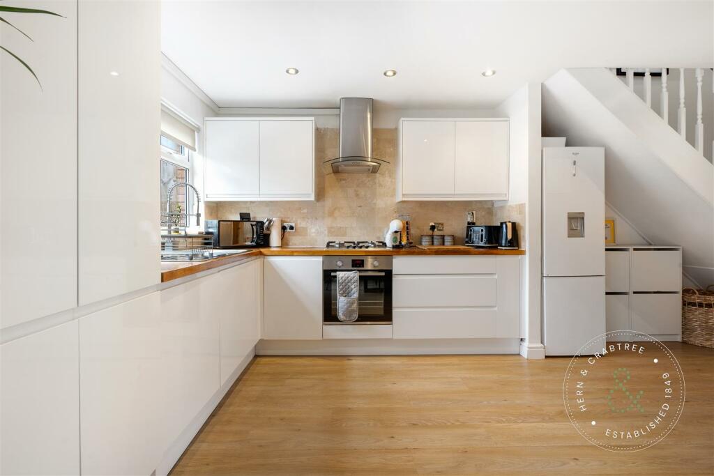 Brynheulog, Pentwyn, Herncrabtree (5).jpg