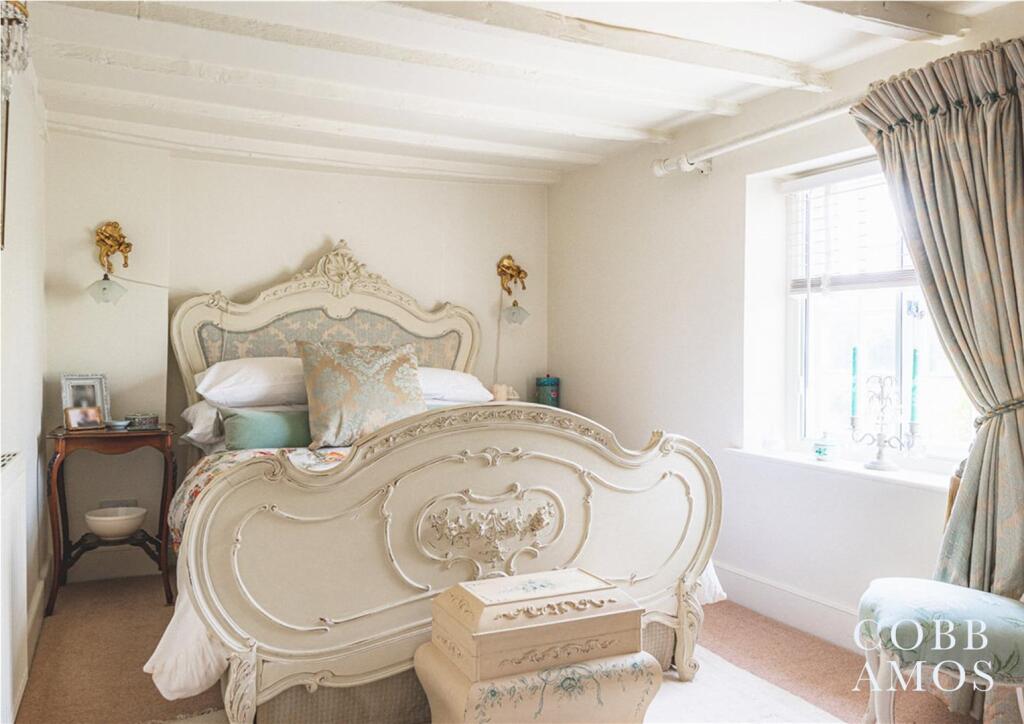 Brick Corner House 124.jpg