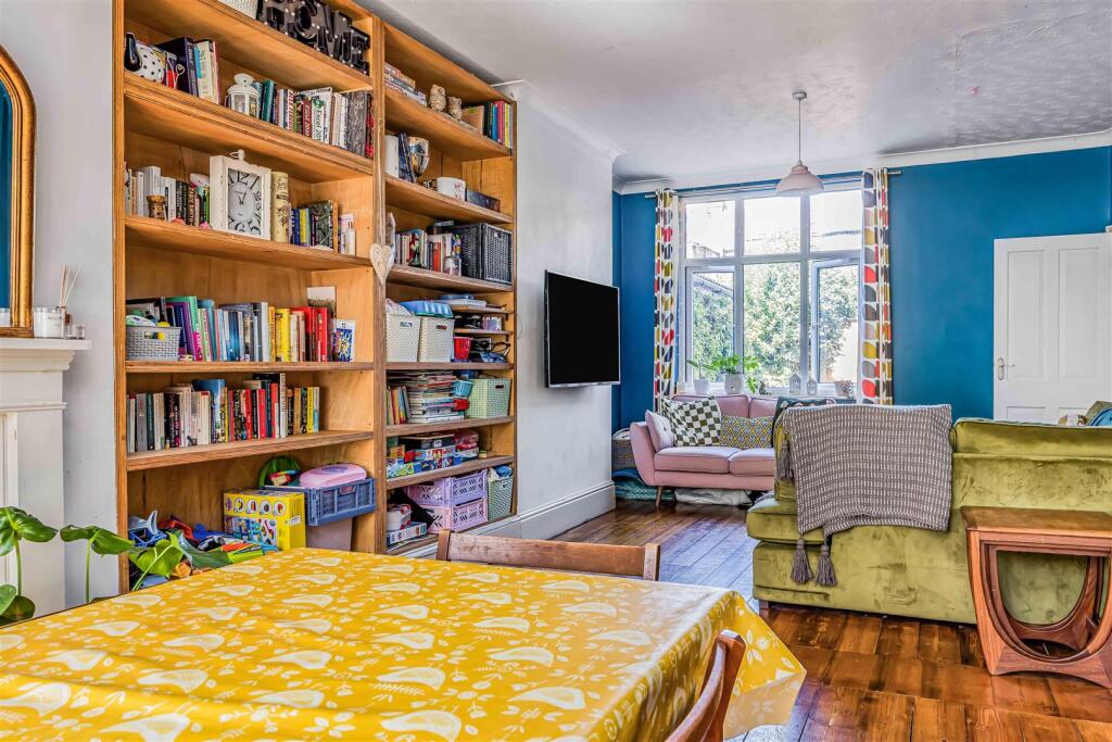 71 Bonchurch Road, Milton-Small-PorticoMarketing-S