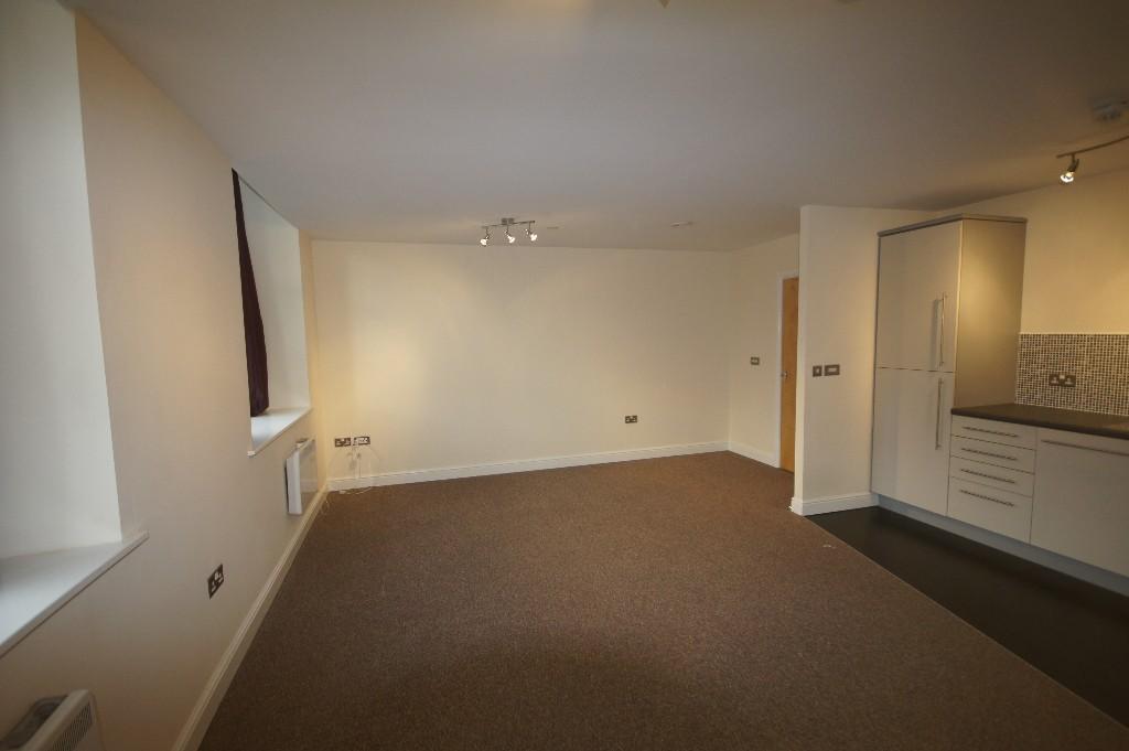 Spacious Lounge