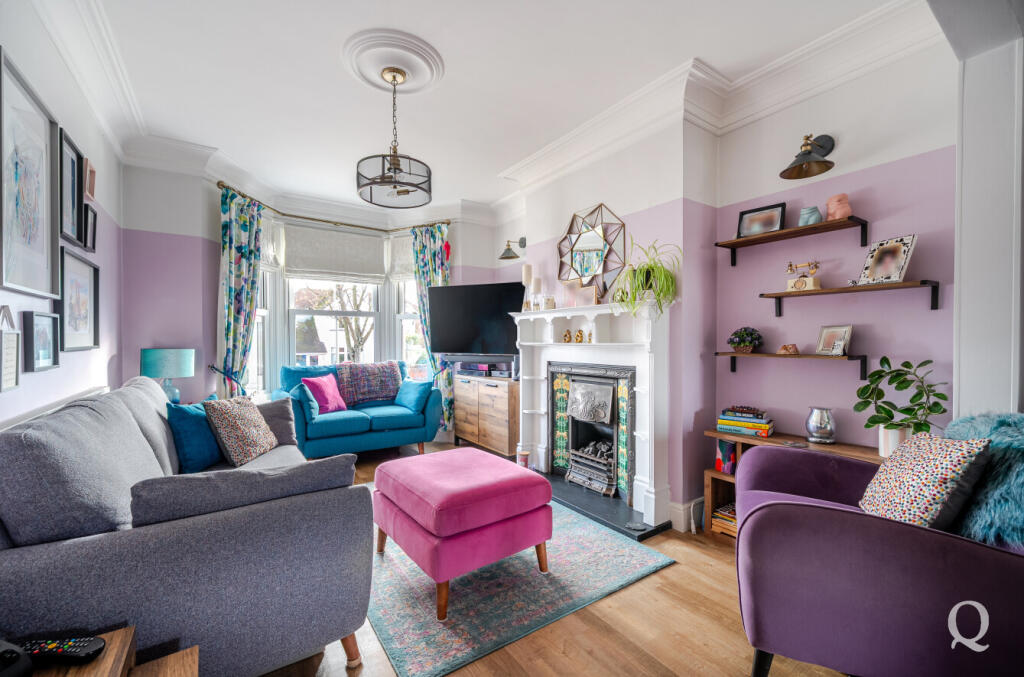 5a2f57d4-a4e6-403...