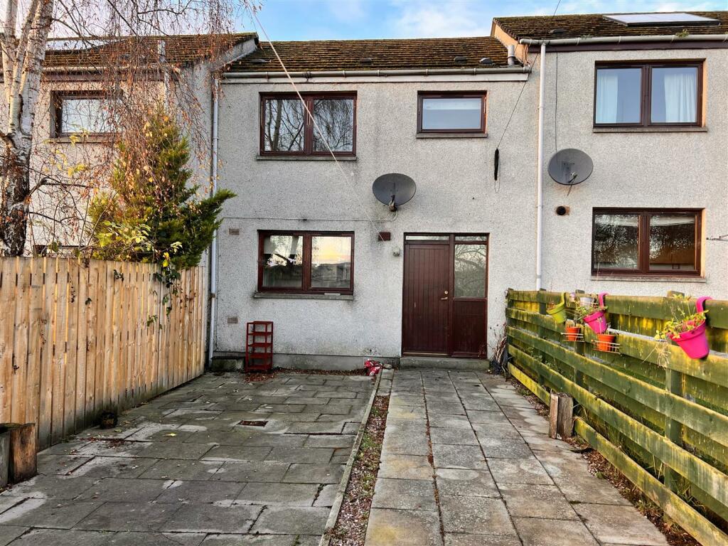 Rear of property.jpg