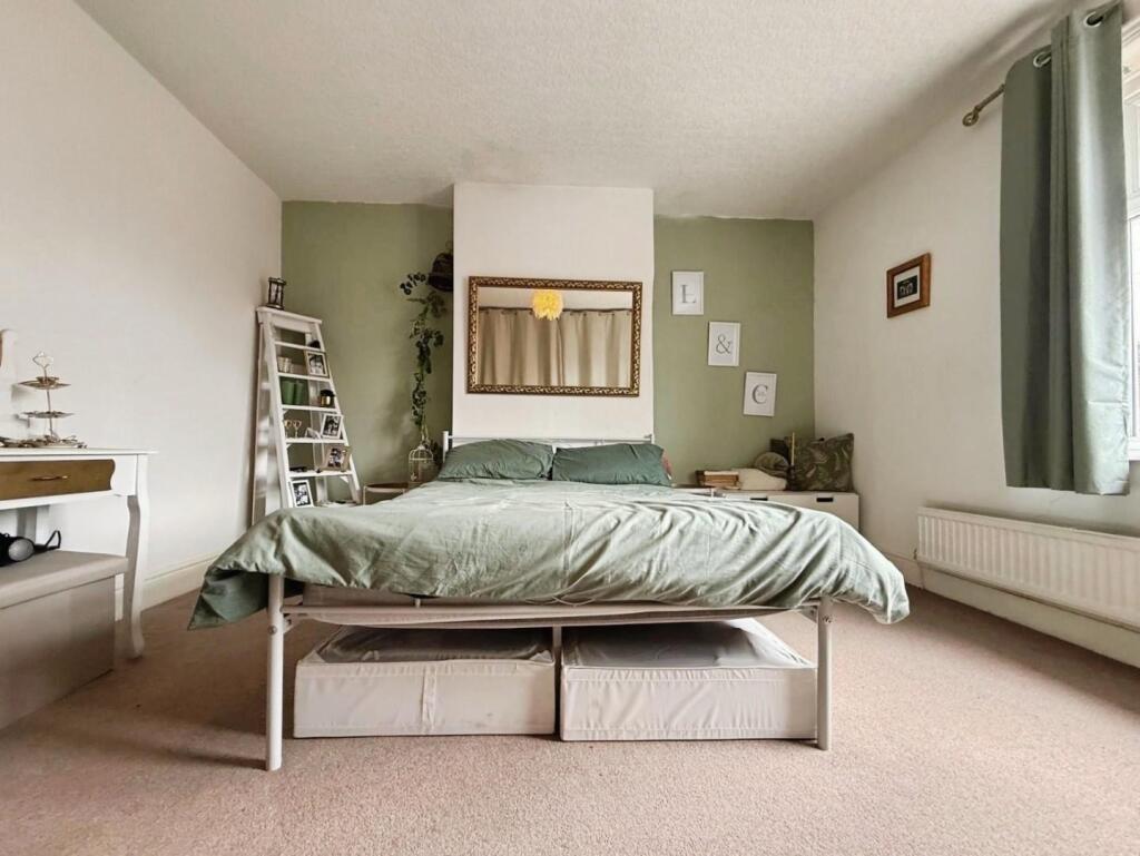 bac789c6--4016-8528-1FF9E9DFCC32-12040-000023ECCEB