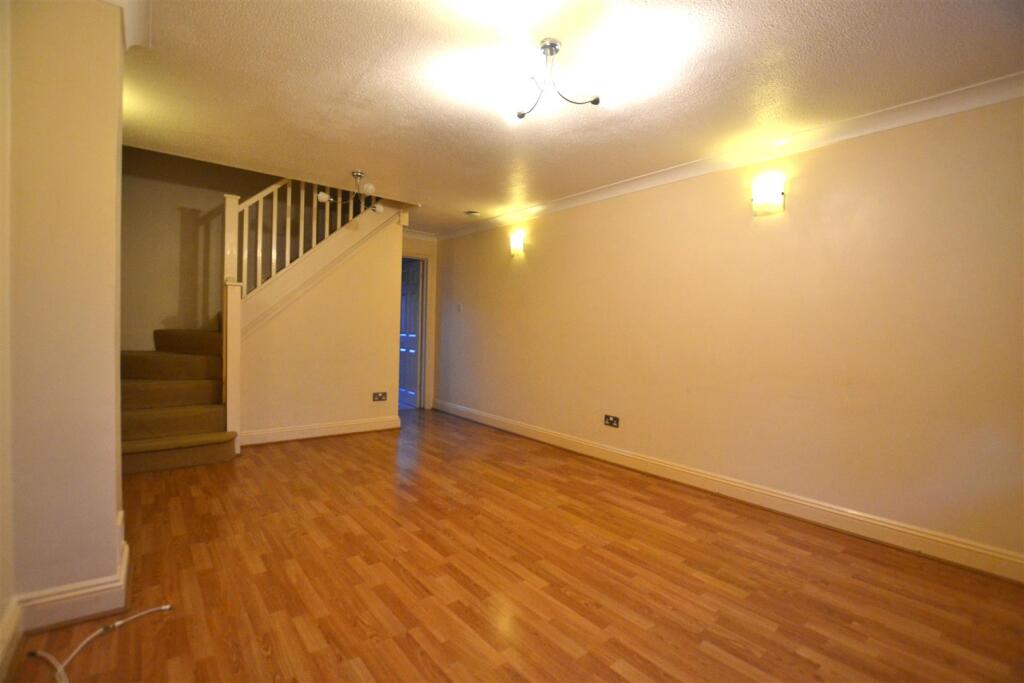 Living Room.JPG