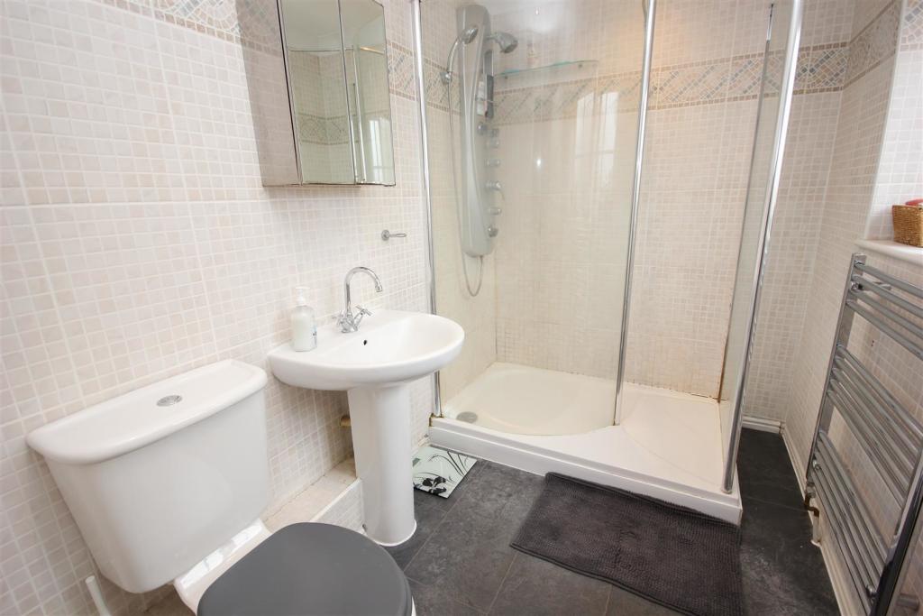 En-suite.jpg