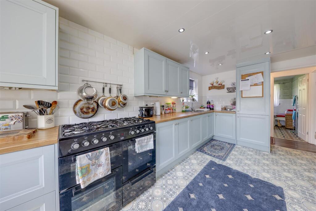 Breakfast Kitchen Alt