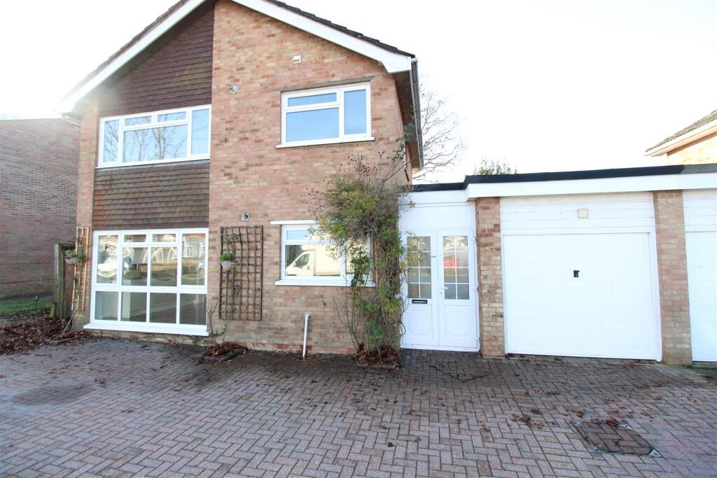 Parklands Avenue, Cowes
