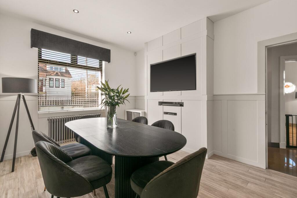 Dining Room/Bedroom