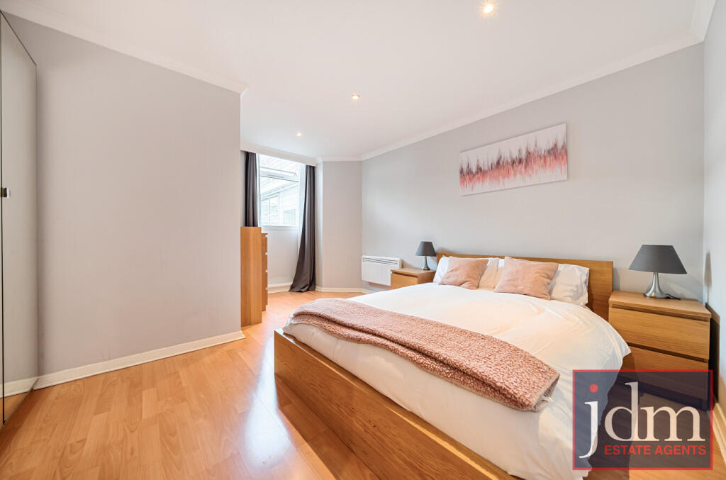 8238ad65-a4c6-424...