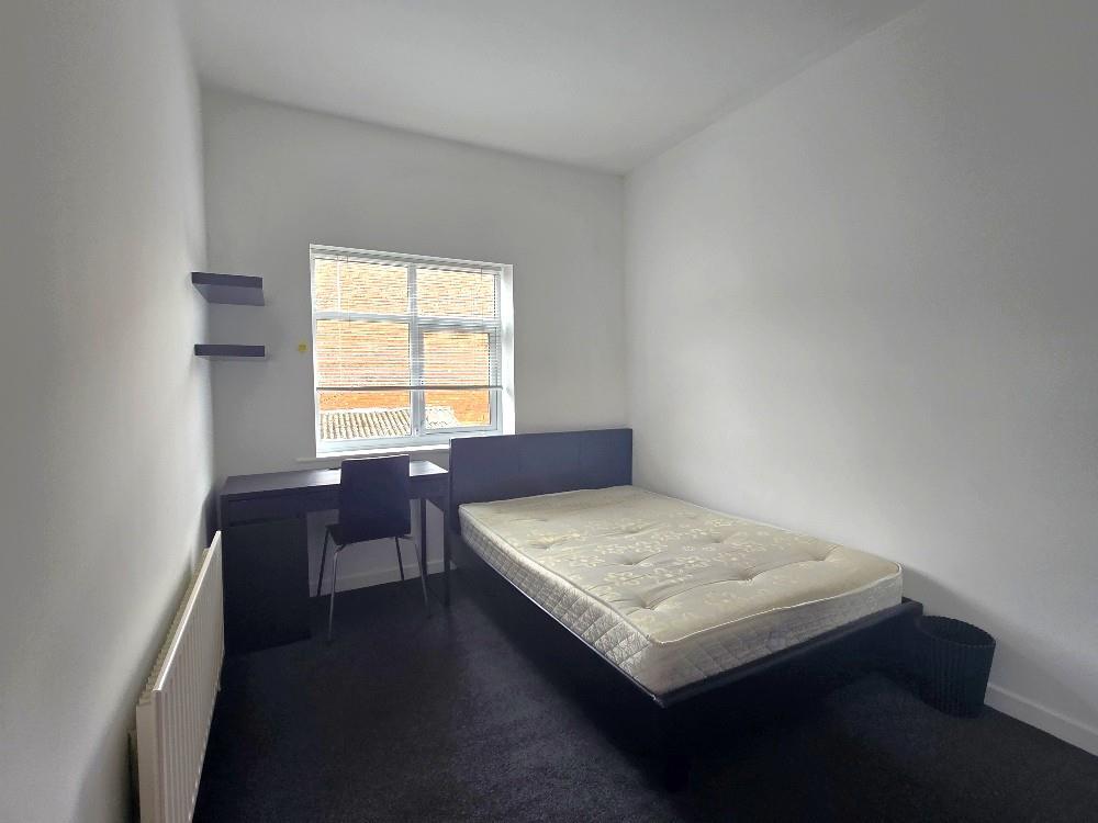 Kingsway, Stoke - First Floor Rear Bedroom