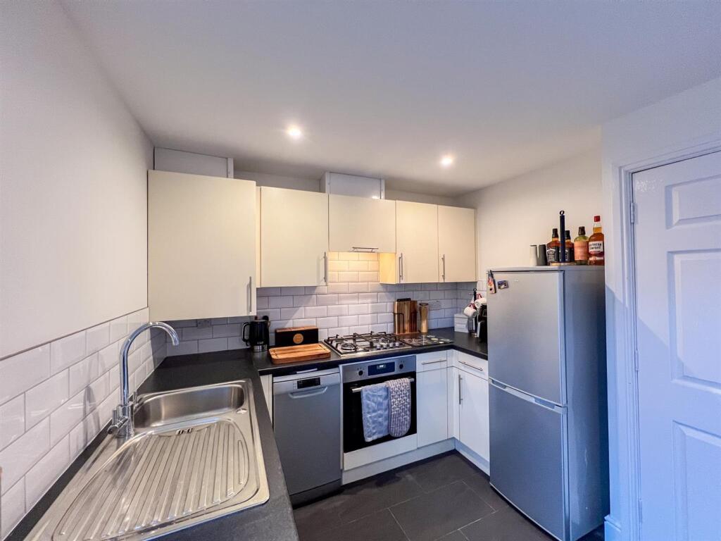 24 femton grange-3.jpg