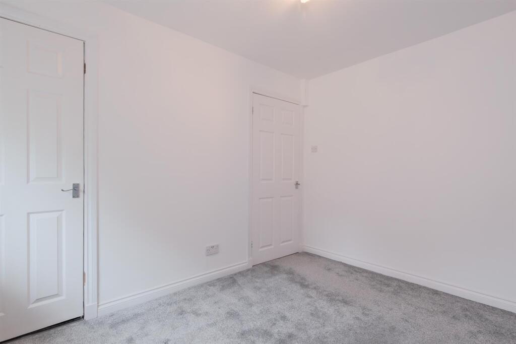 034-3 Loanhead Crescent, Newarthill, ML1 5AW.jpg