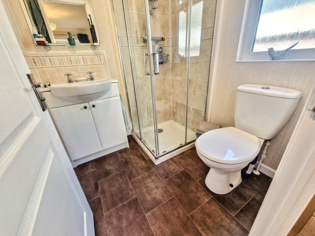 Ensuite Shower Room