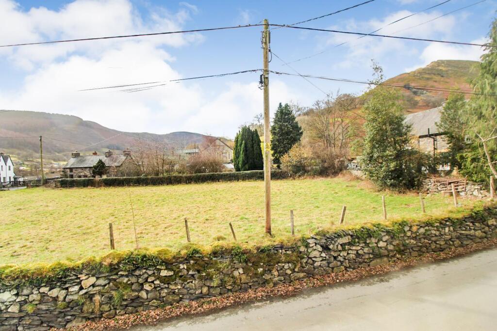 Additional Photograph